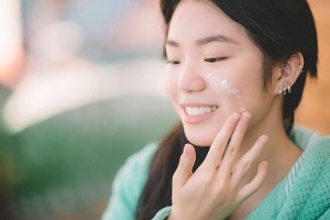 3 lưu ý cực kỳ quan trọng khi chọn kem chống nắng để bảo vệ cho làn da của bạn