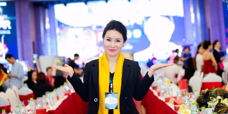 CEO Trang Trần – Hành trình từ cô gái nghèo đến Master ngành làm đẹp